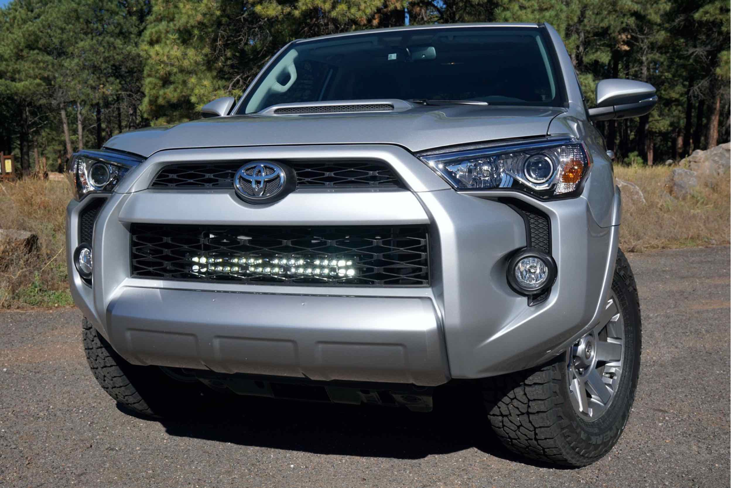 Toyota 4Runner Complete Grille Mount LED System HR SWGPCK14